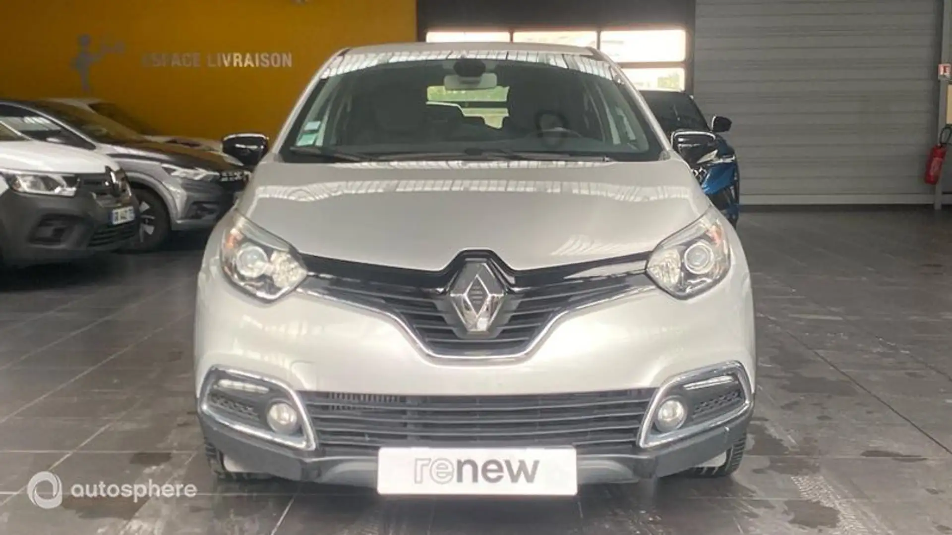 Renault Captur 1.5 dCi 110ch Stop\u0026Start energy Intens Euro6 2016 - 2