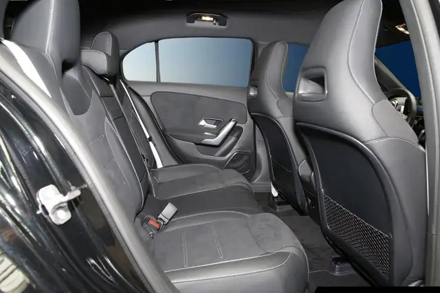 Mercedes-Benz A Class view 9