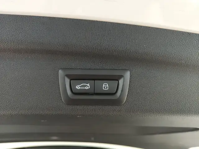 BMW 2 Series view 11