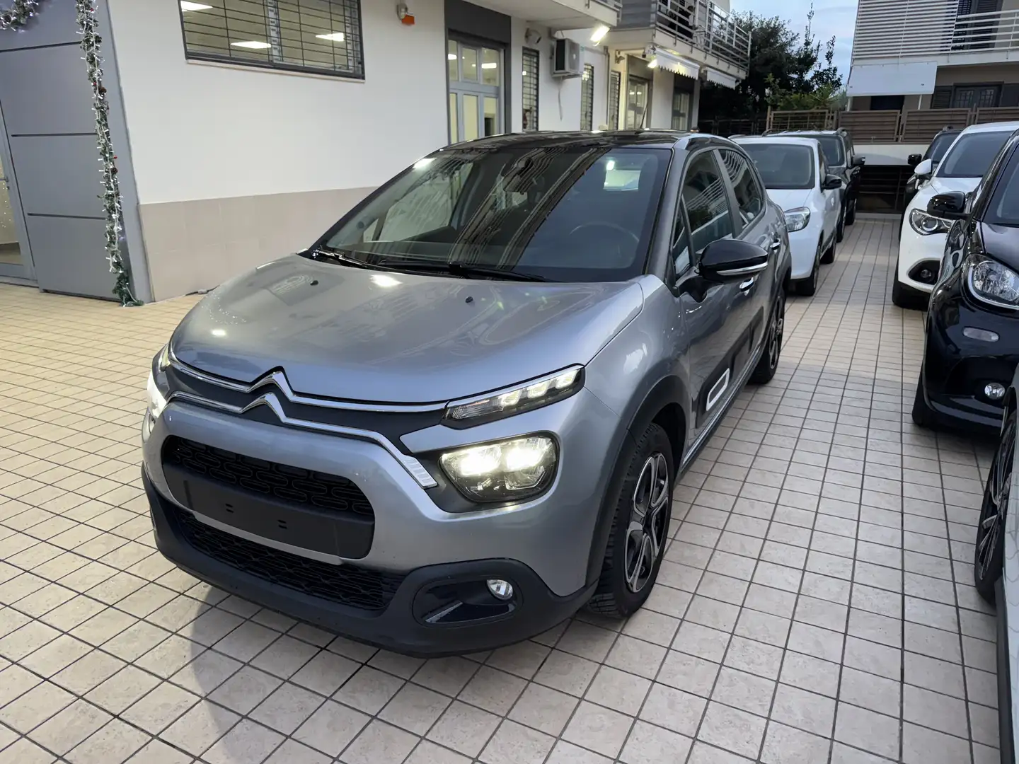 Citroen C3 1.5 bluehdi Shine s&s 100cv 6m - 2