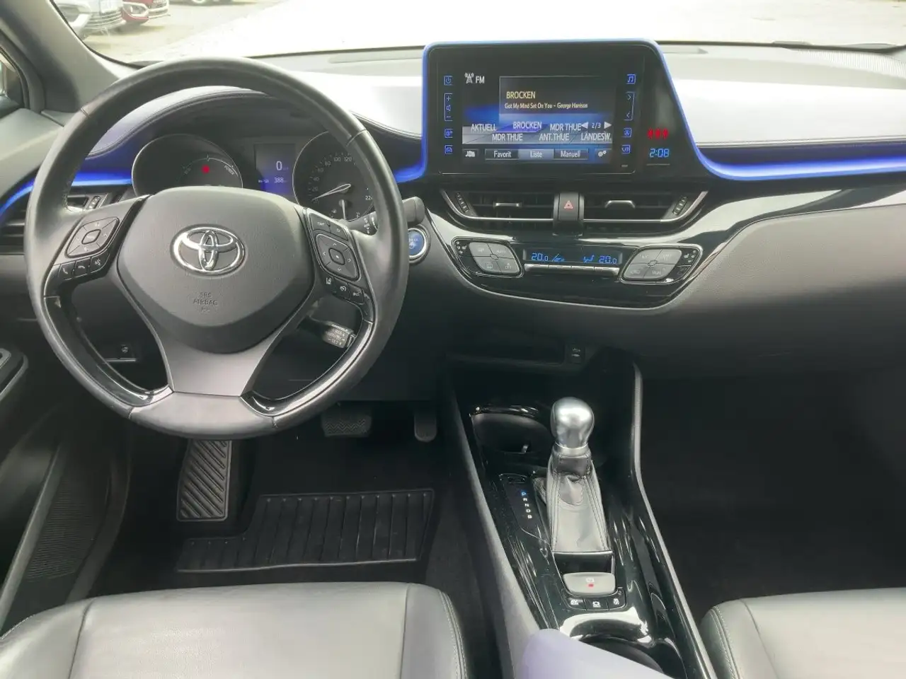 Toyota C-HR — photo 12 sur 25