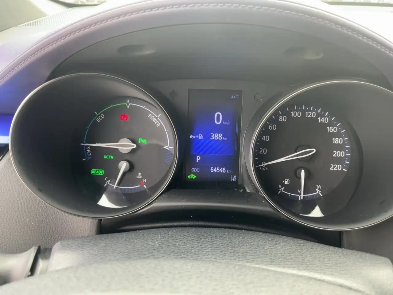 Toyota C-HR — photo 17 sur 25