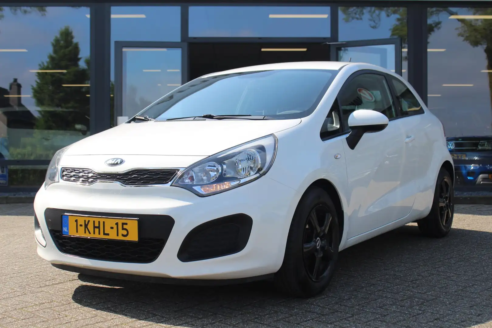 Kia Rio 1.2 CVVT Comfort Pack Weiß - 2