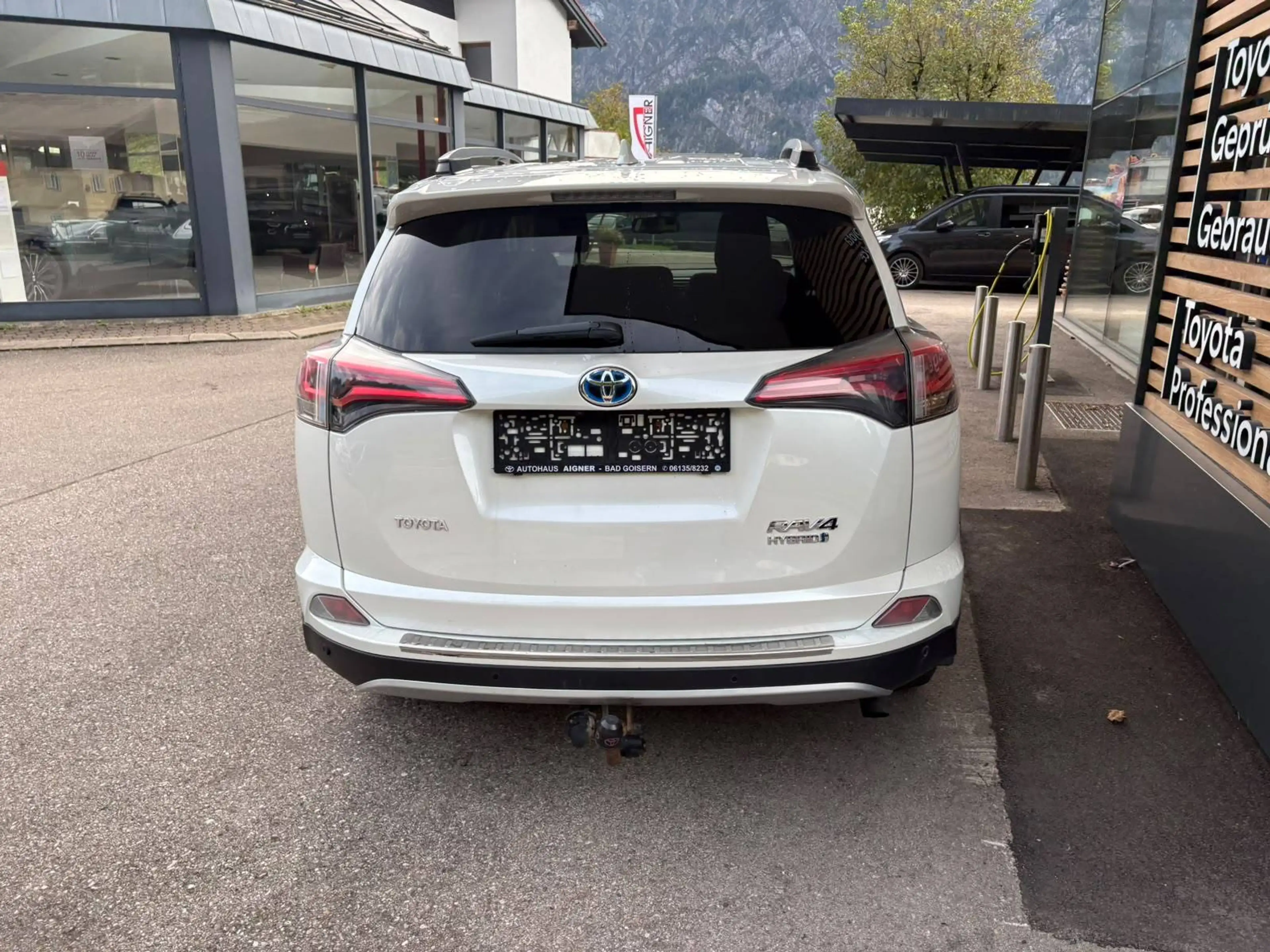 Toyota RAV4 RAV4 2,5 Hybrid Active 4WD Aut. Active — photo 6