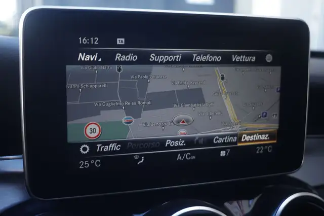Mercedes-Benz C-Class view 7