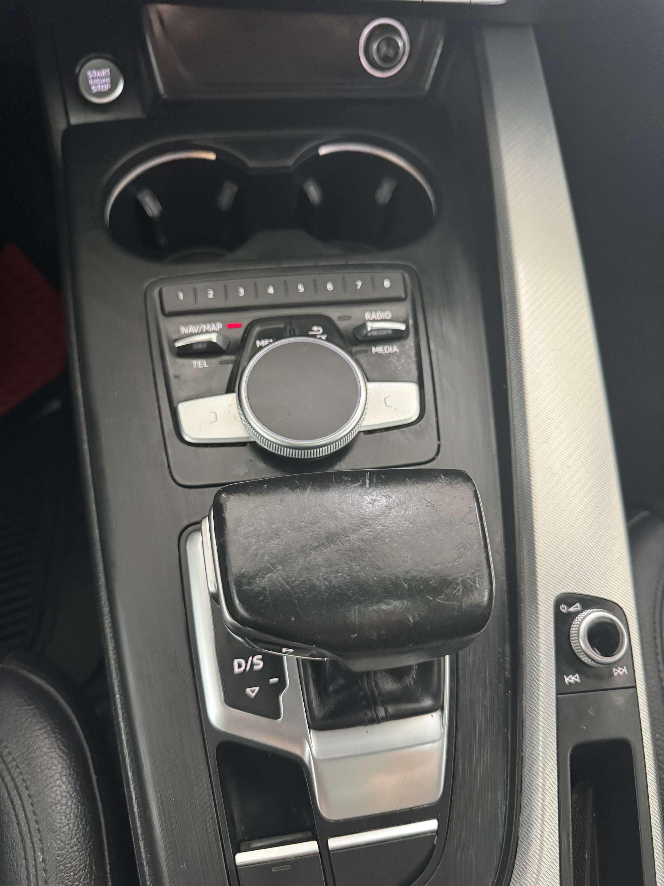 2017 Audi A4 4dr Sdn Auto Progressiv quattro thumb 23