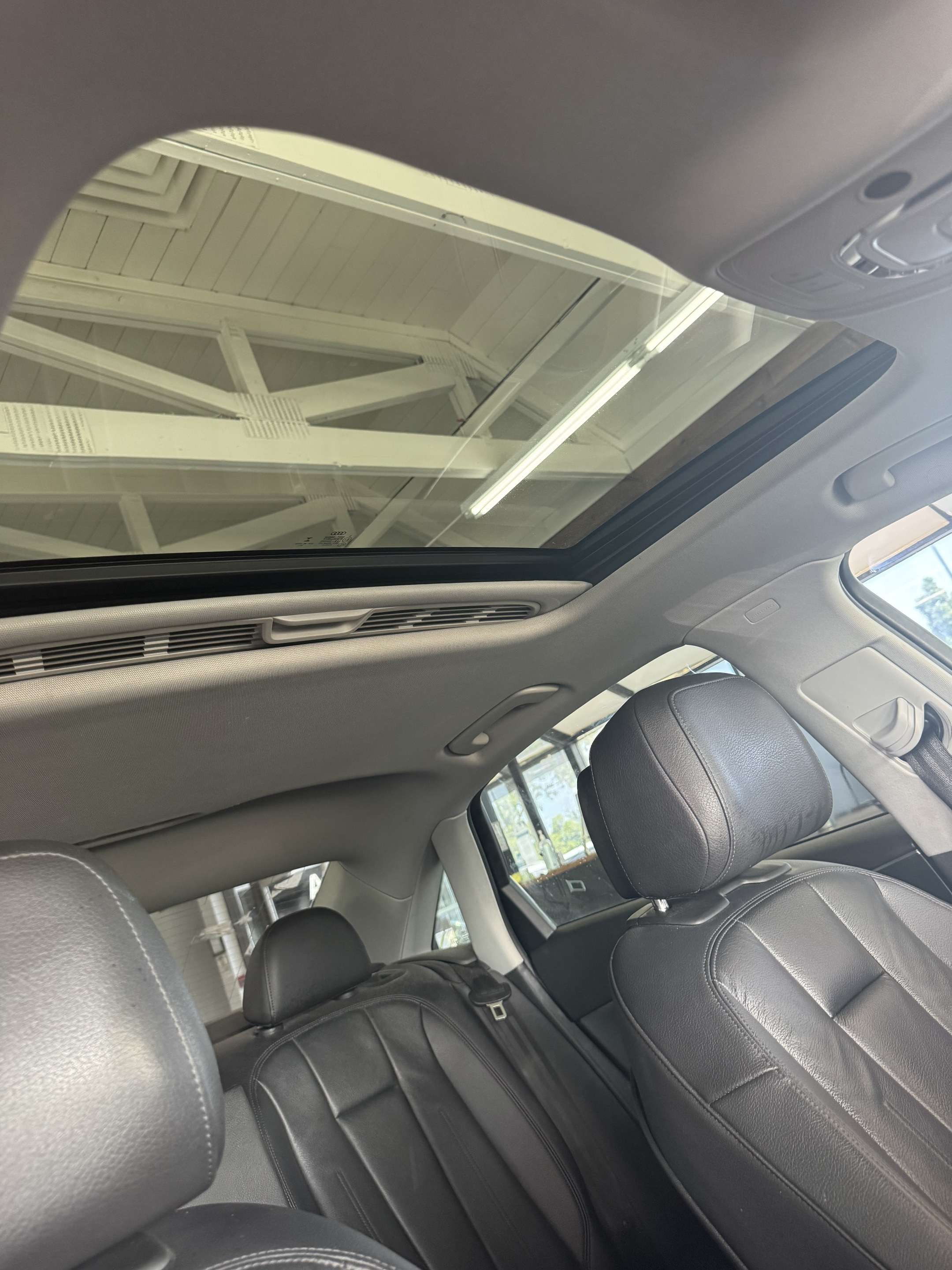 2017 Audi A4 4dr Sdn Auto Progressiv quattro thumb 14
