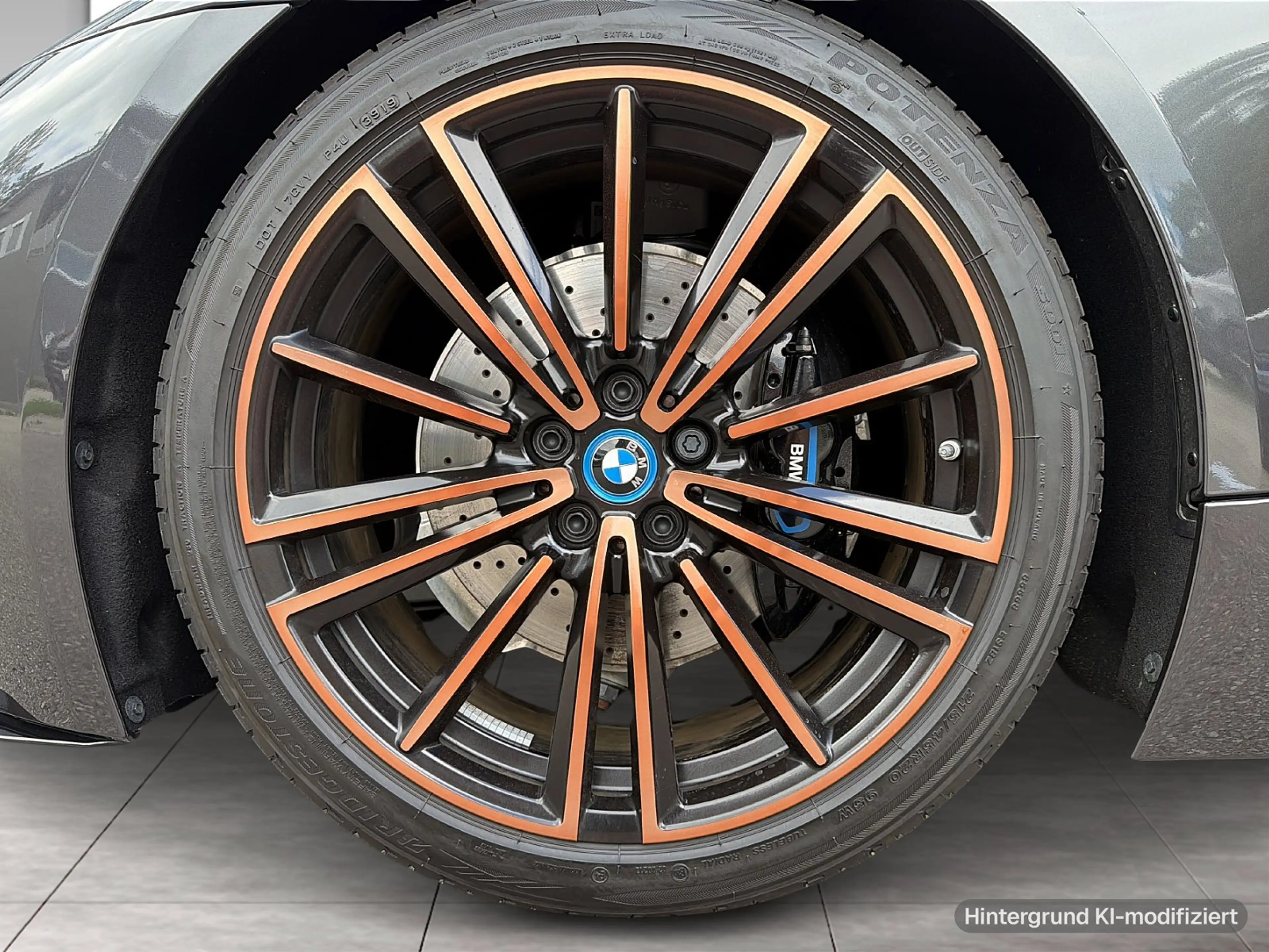 BMW i8 Roadster ULTIMATE Edition Head-Up 20" Naturleder H — photo 6