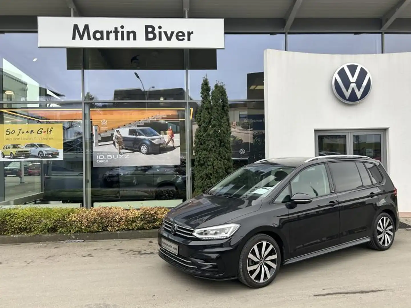 Volkswagen Touran Life 1.5 TSI DSG Noir - 1