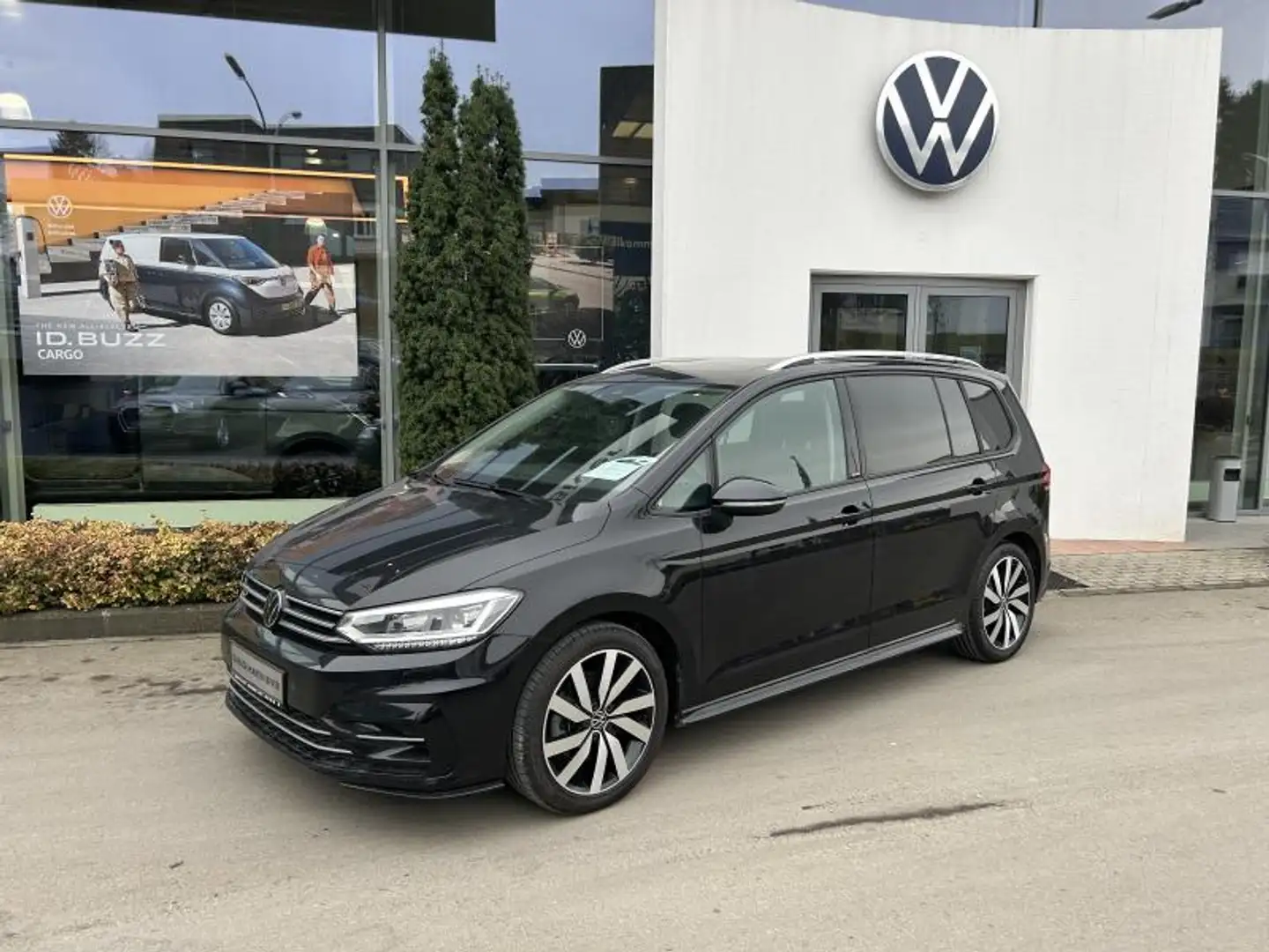 Volkswagen Touran Life 1.5 TSI DSG Noir - 2