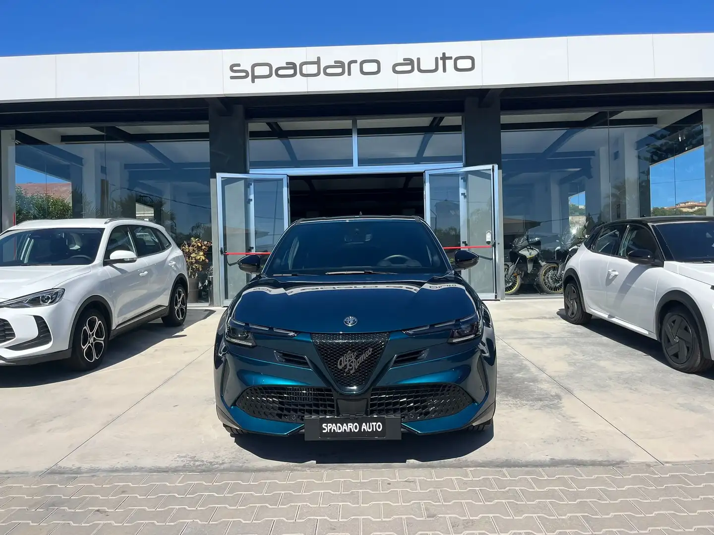 Alfa Romeo Junior Junior 1.2 ibrida Speciale 145cv edct6 Blu/Azzurro - 1