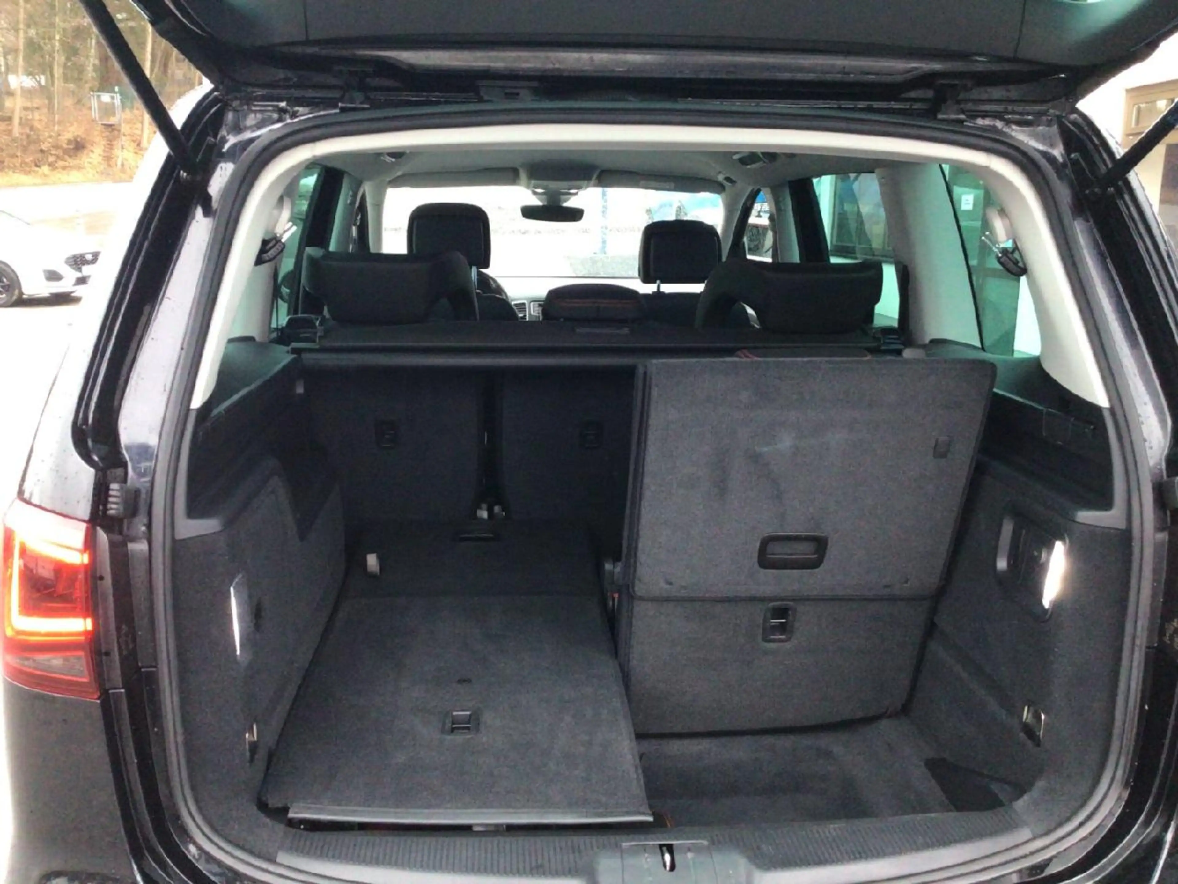 SEAT Alhambra FR-Line Automatik 7-Sitzer — photo 7