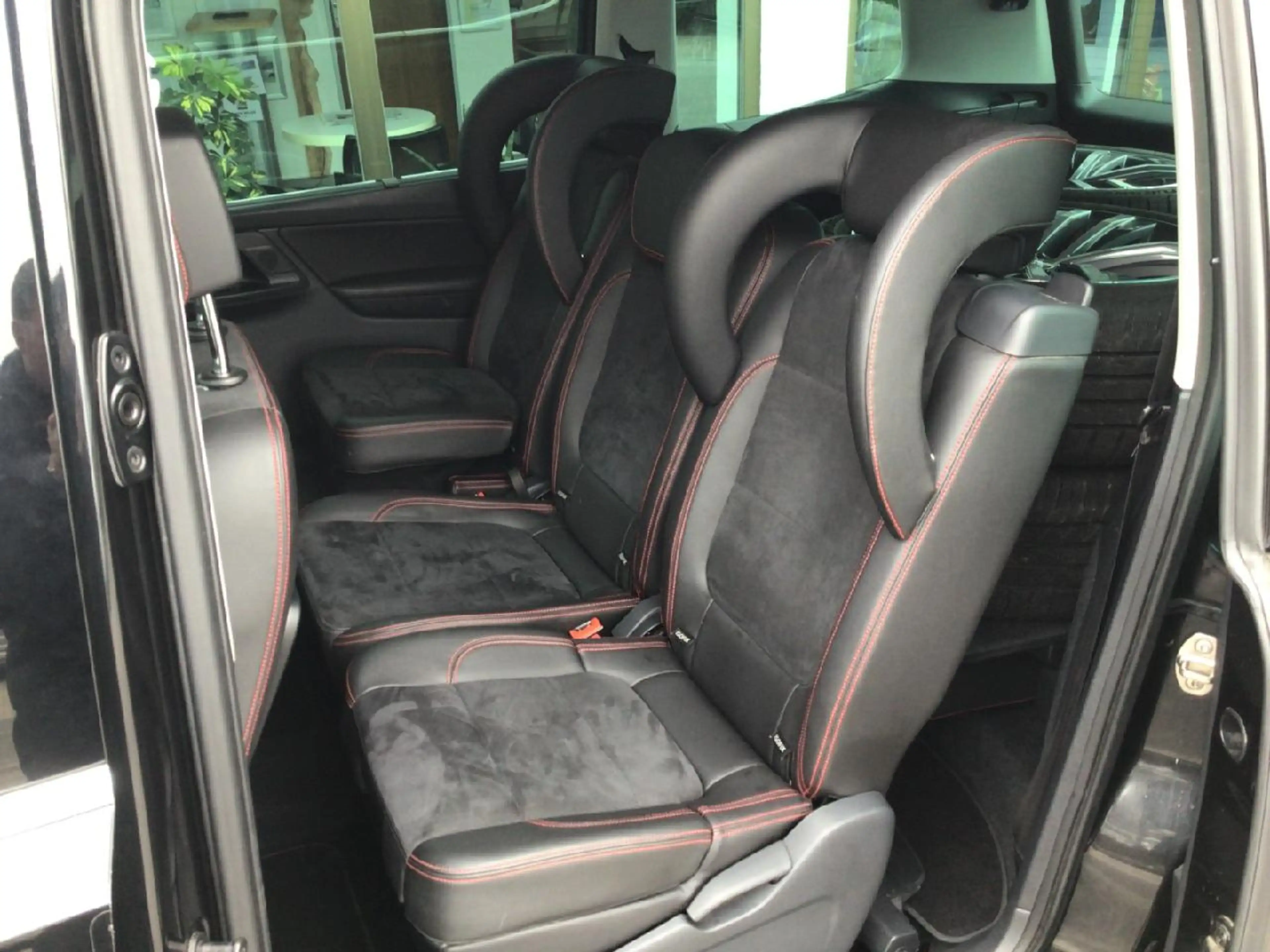 SEAT Alhambra FR-Line Automatik 7-Sitzer — photo 9