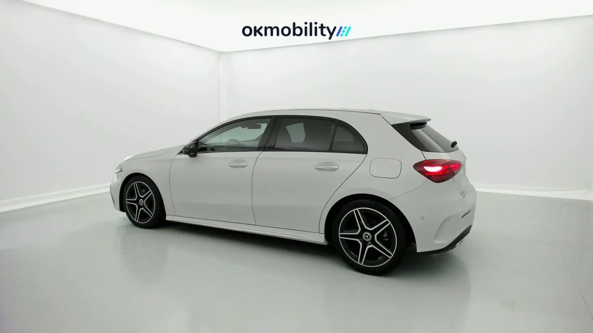 Mercedes-Benz A 200 200d Progressive Line Advanced 8G-DCT Alb - 2