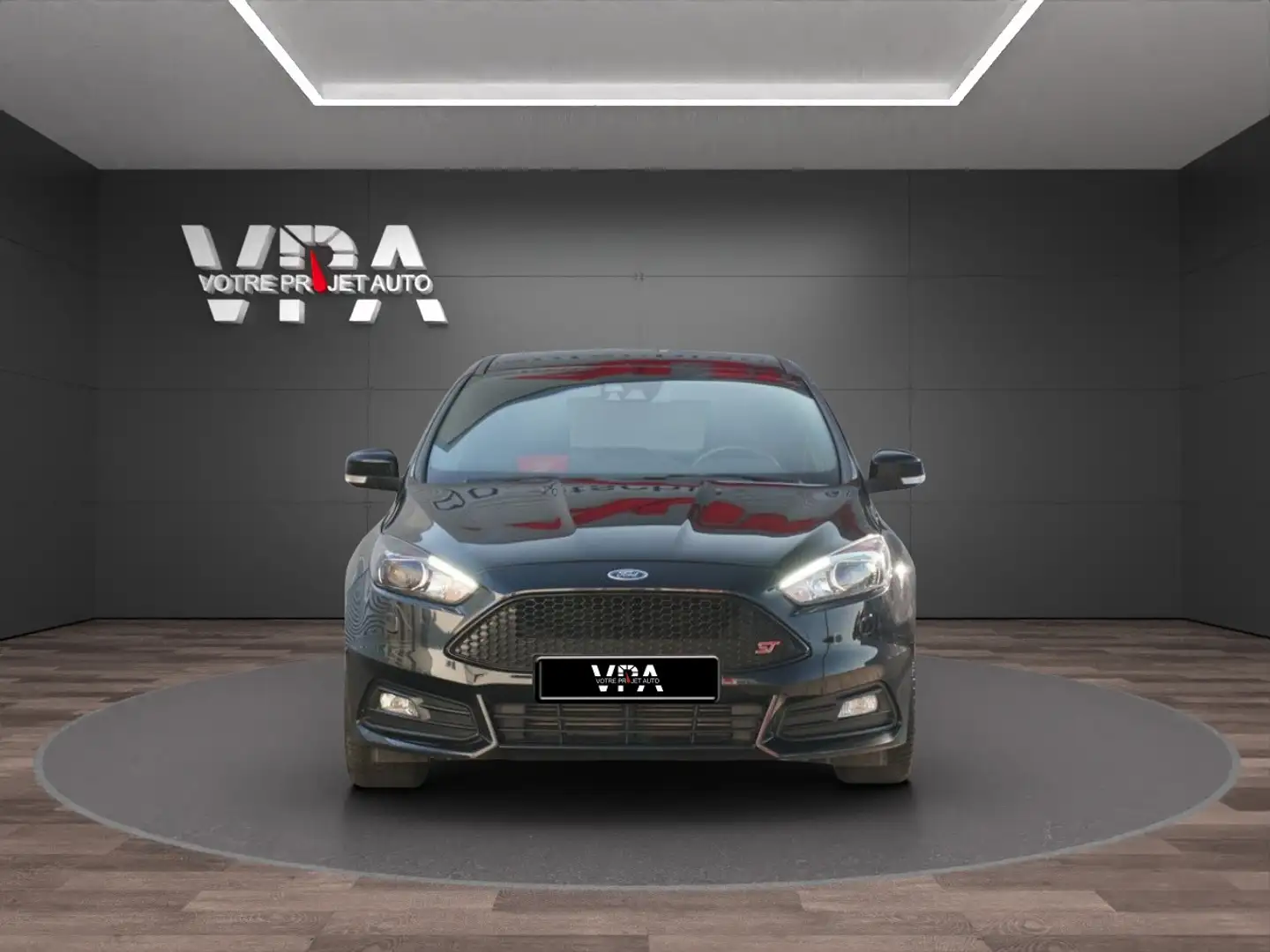 Ford Focus ST · 2.0 EcoBoost 250ch Noir - 2
