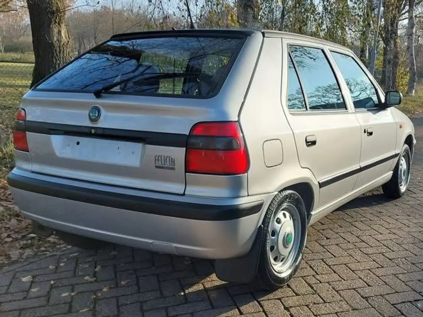 Skoda Felicia Bej - 2