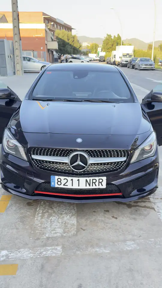 Mercedes-Benz CLA 220