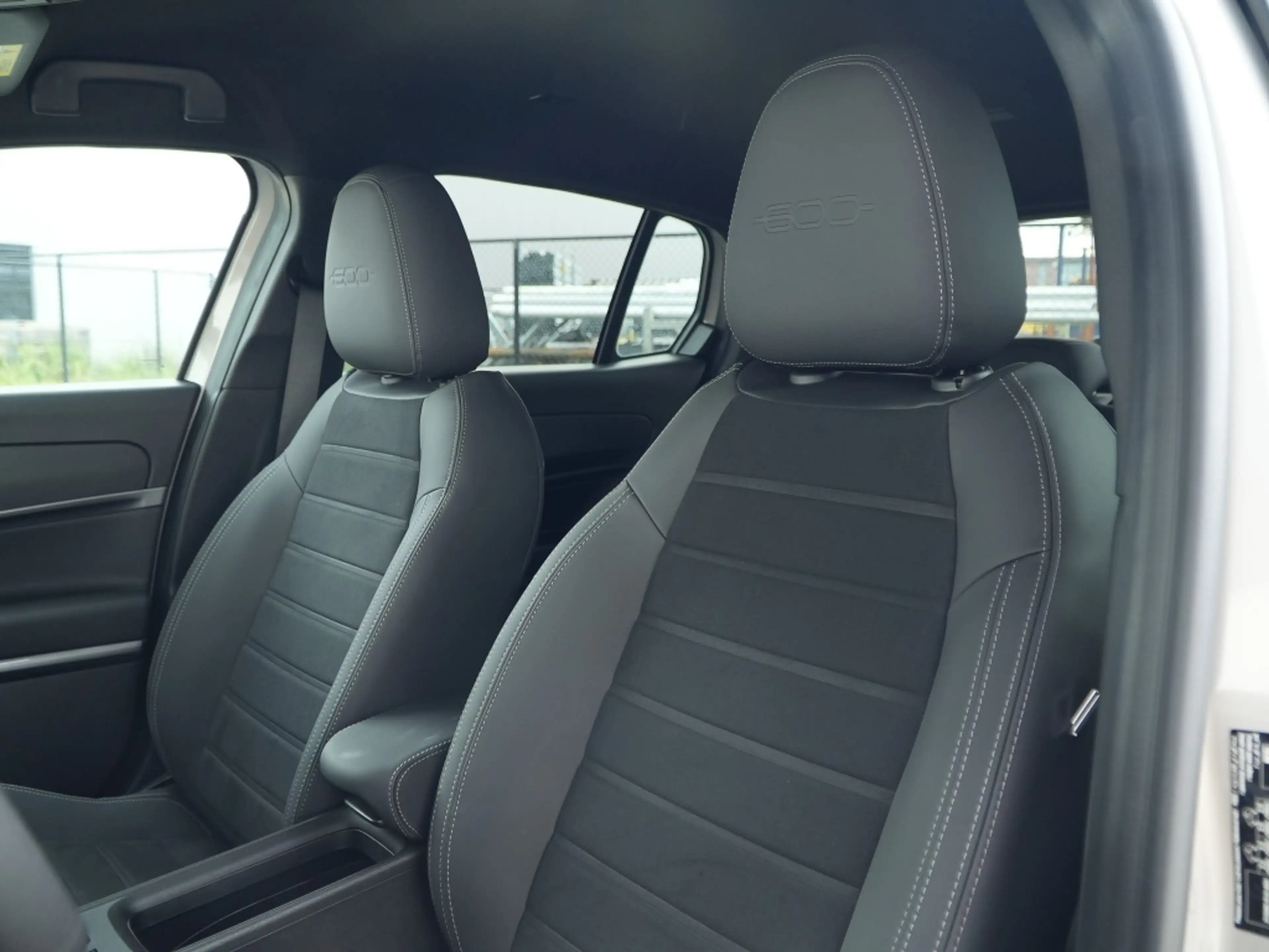 Fiat 600 1.2 Hybrid 145 PK La Prima | Camera | Carplay | Al — photo 13