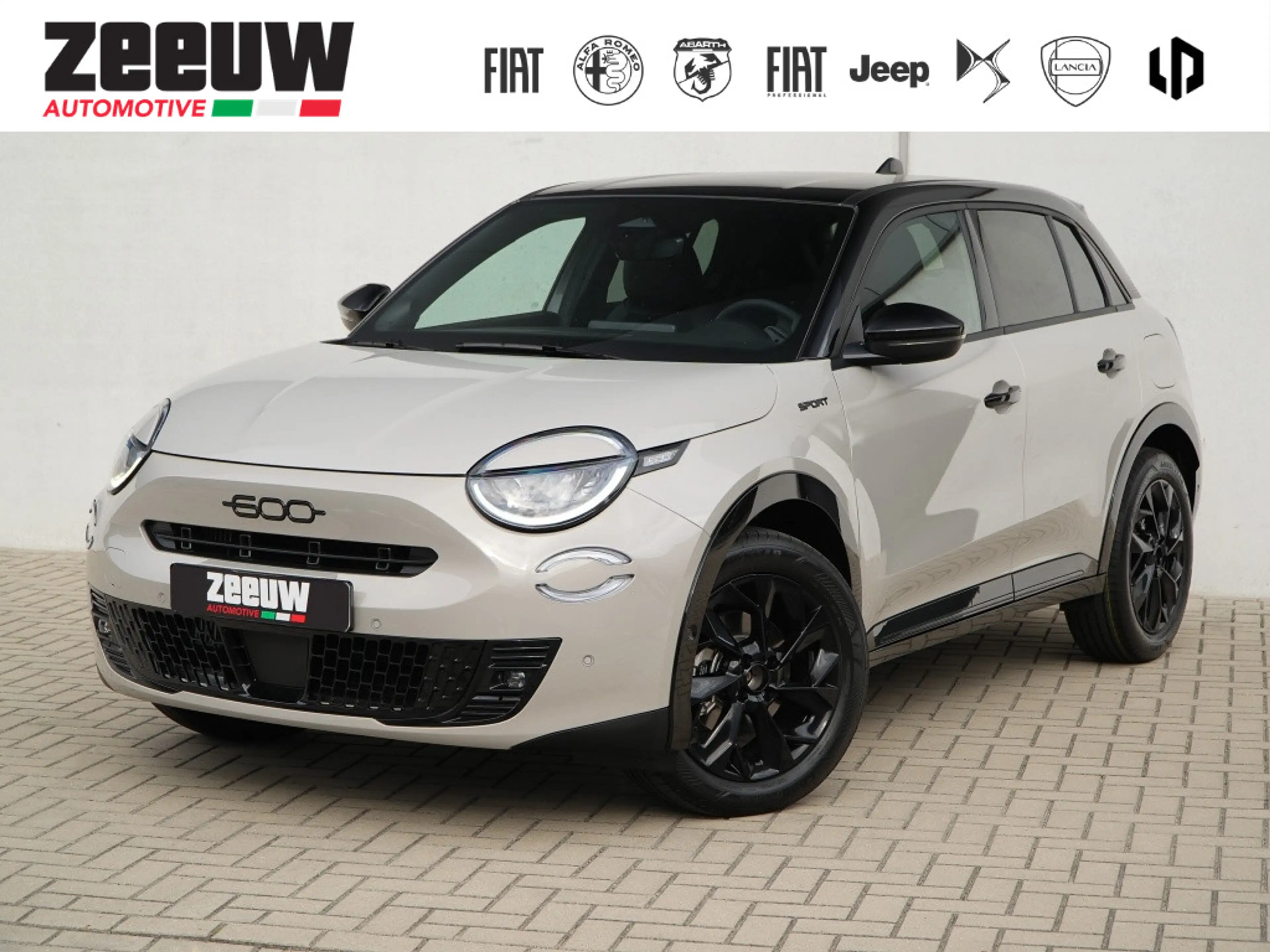 Fiat 600 1.2 Hybrid 145 PK La Prima | Camera | Carplay | Al