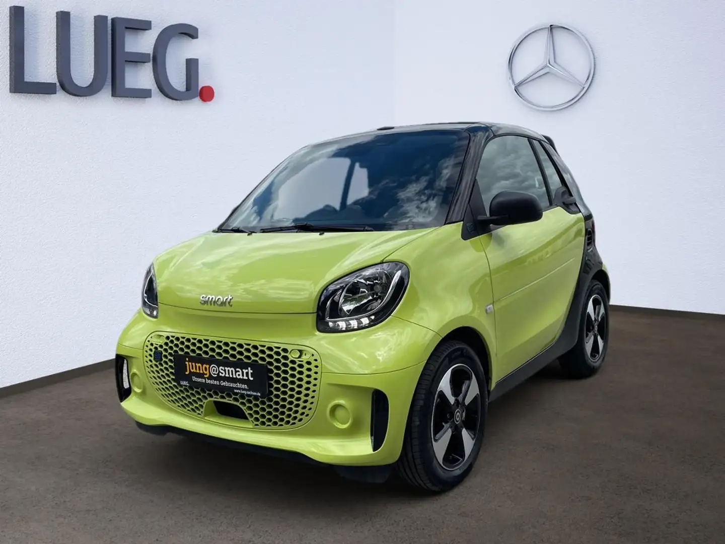 smart forTwo EQ  cabrio PASSION+PREMIUMPAKET+PLUSPAKET Zelená - 1