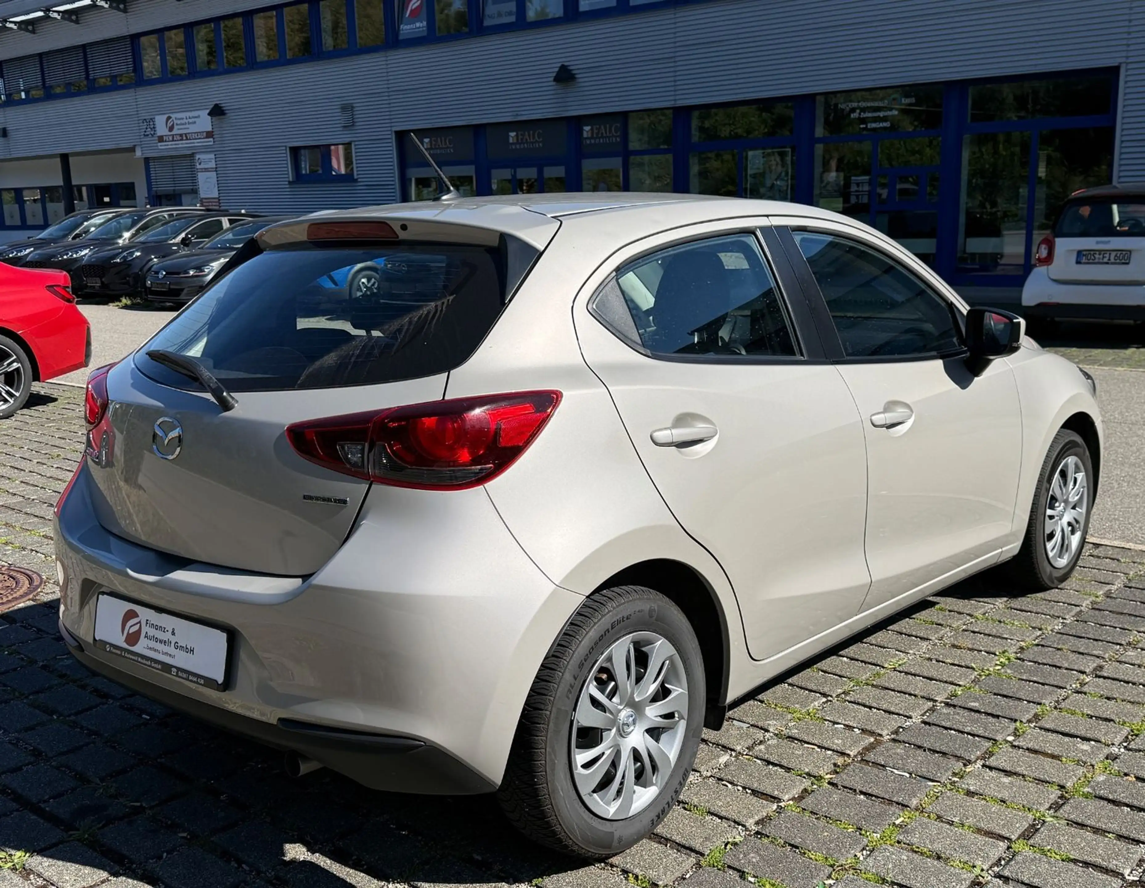 Mazda 2 1.5 Lim./Center-Line/LED/CarPlay/Tempomat — photo 3