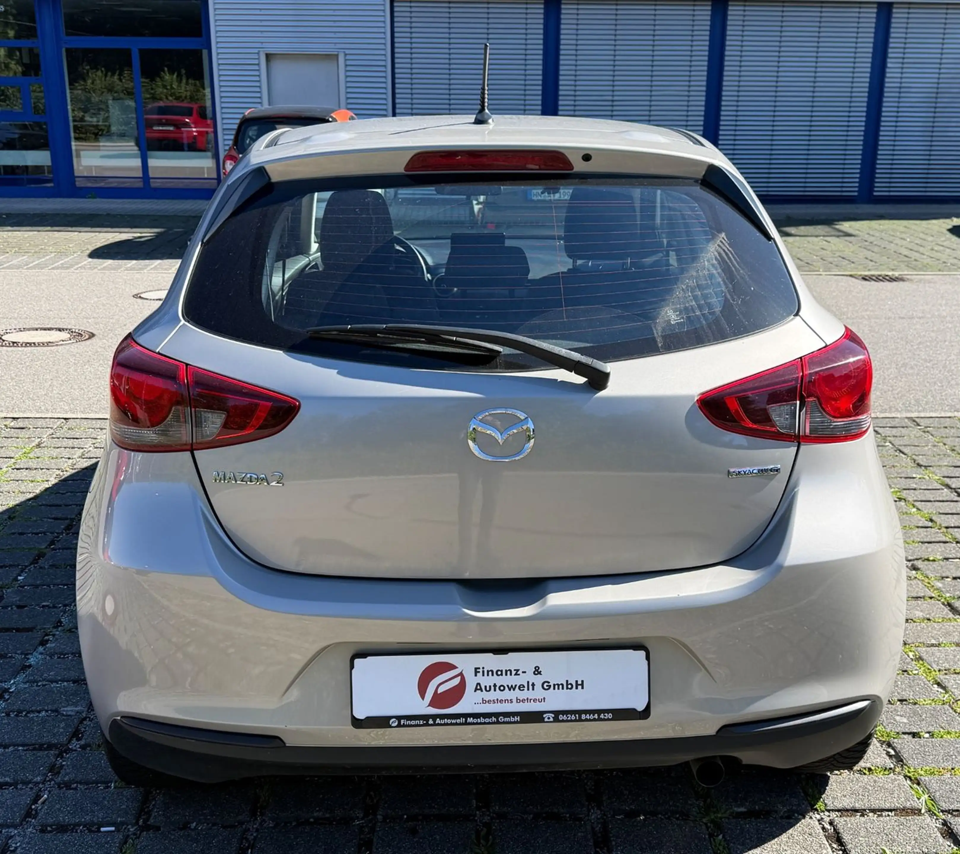Mazda 2 1.5 Lim./Center-Line/LED/CarPlay/Tempomat — photo 4