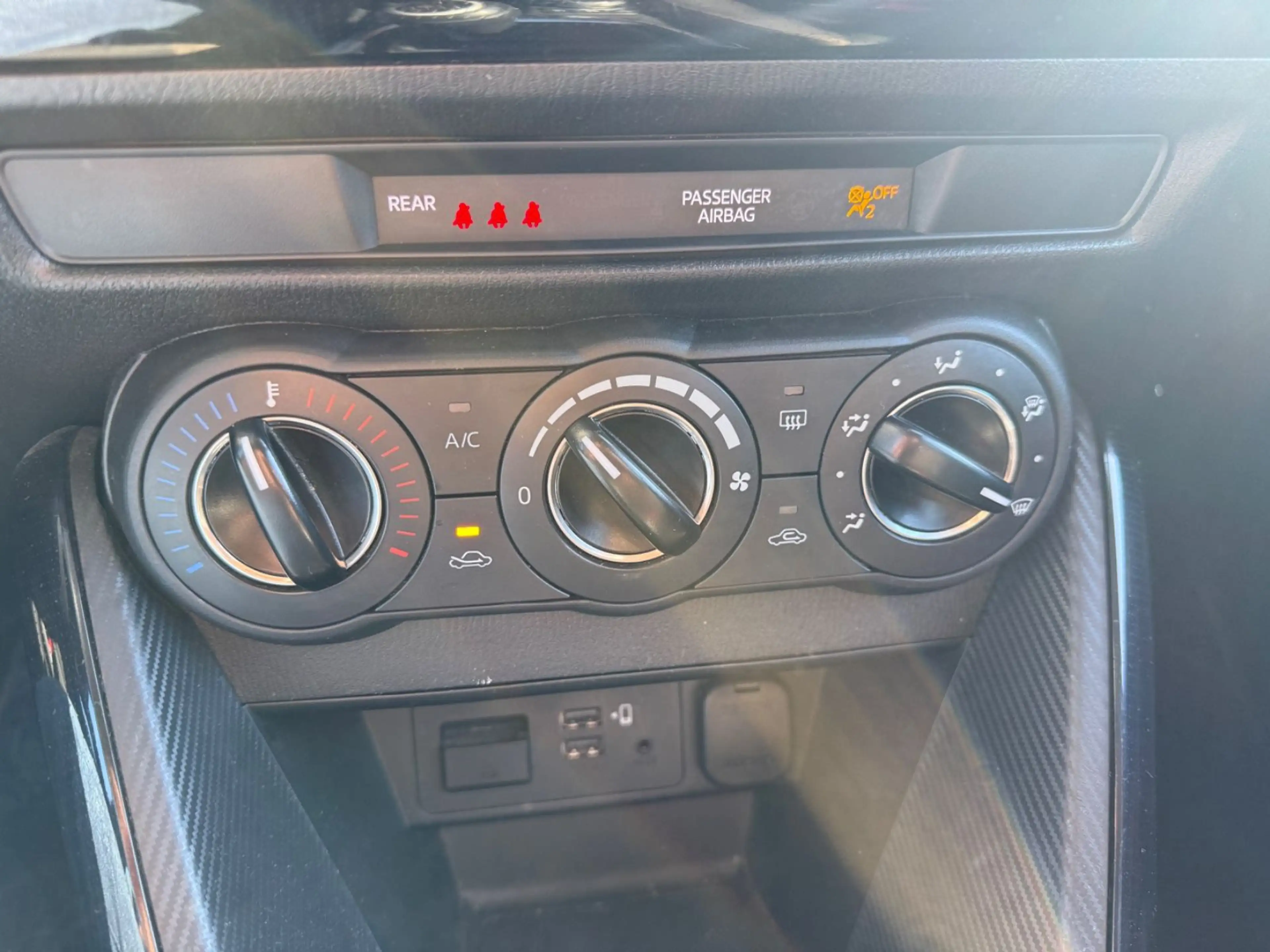 Mazda 2 1.5 Lim./Center-Line/LED/CarPlay/Tempomat — photo 15