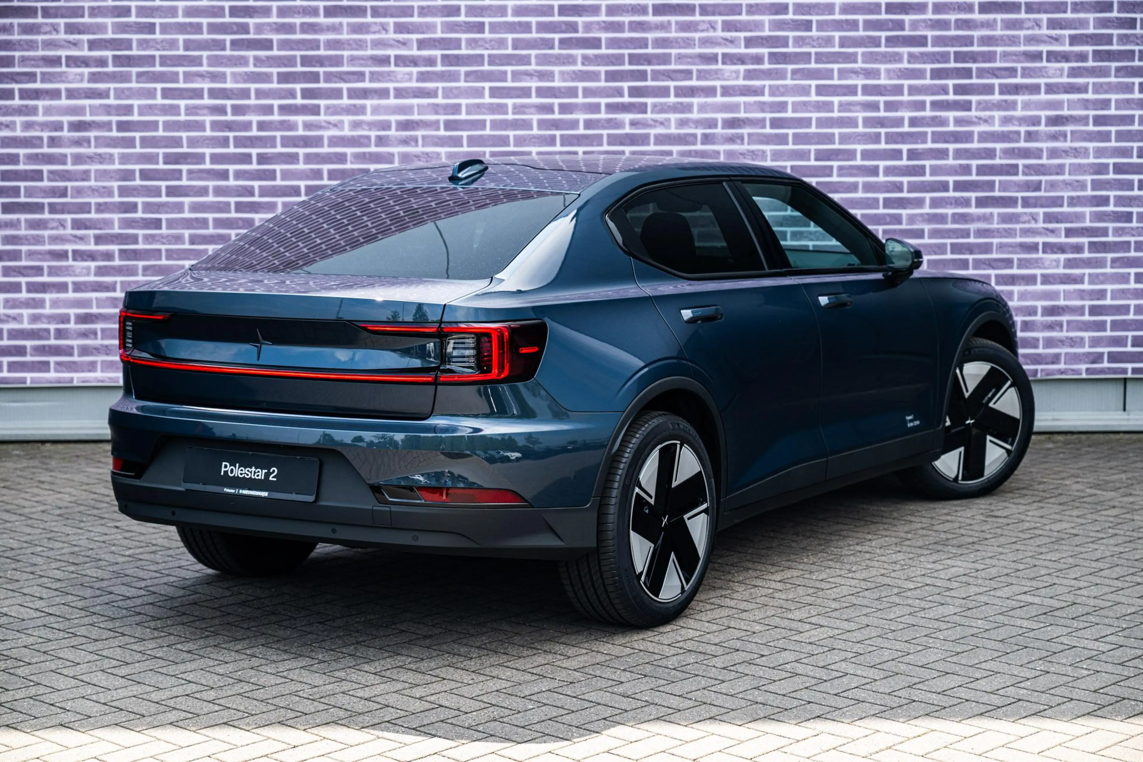 Polestar 2 Long Range Single Motor Prime 82 kWh | Pixel LED | — photo 15
