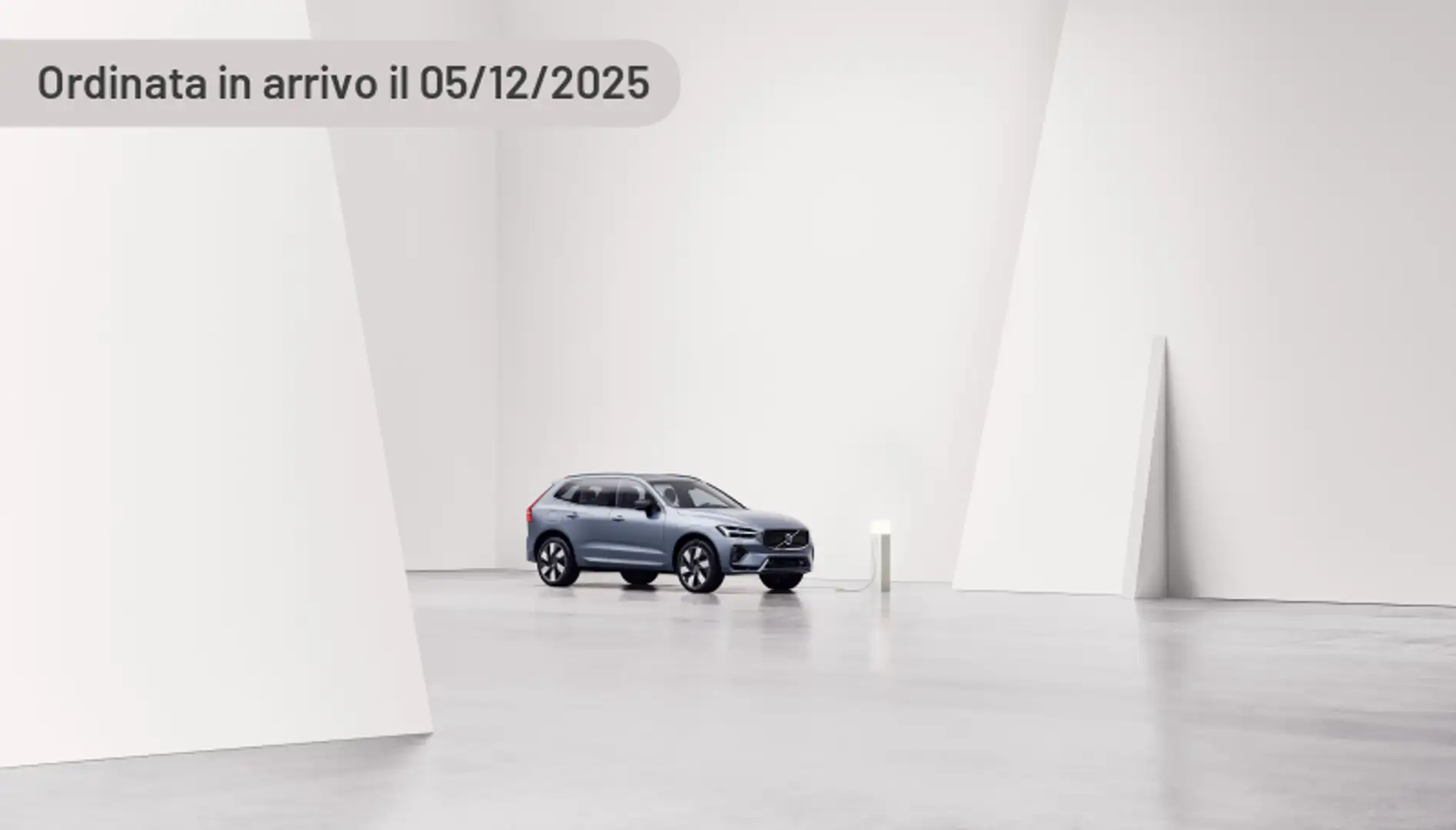 Volvo XC60 B5 AWD automatico Ultra Black Edition Argento - 2