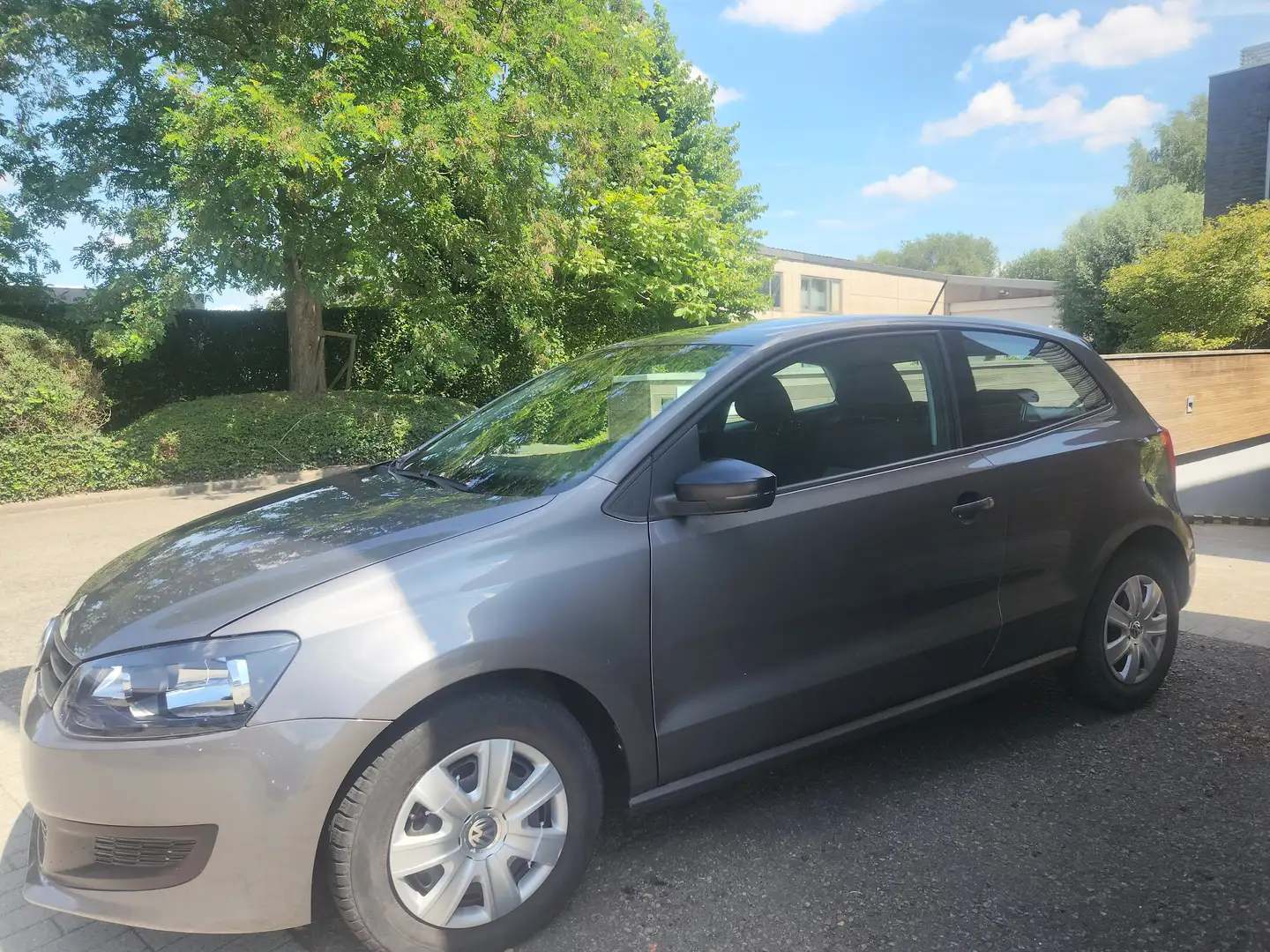 Volkswagen Polo Polo 1.2i/ carnet d'entretien vw/ Airco Gris - 2