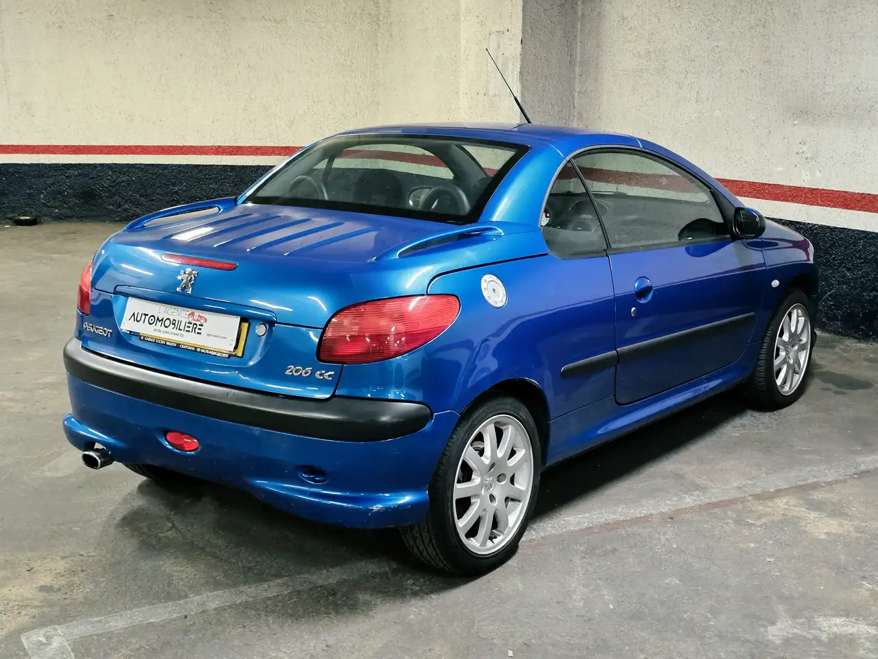 Peugeot 206 2.0 16V 138ch 1ère main, foto 8