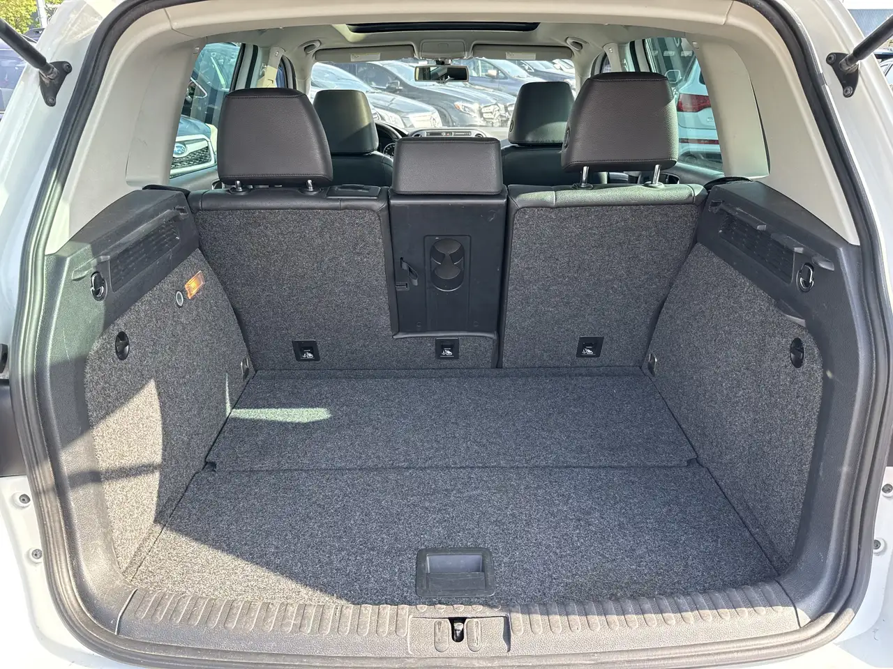 Volkswagen Tiguan снимка Volkswagen Tiguan