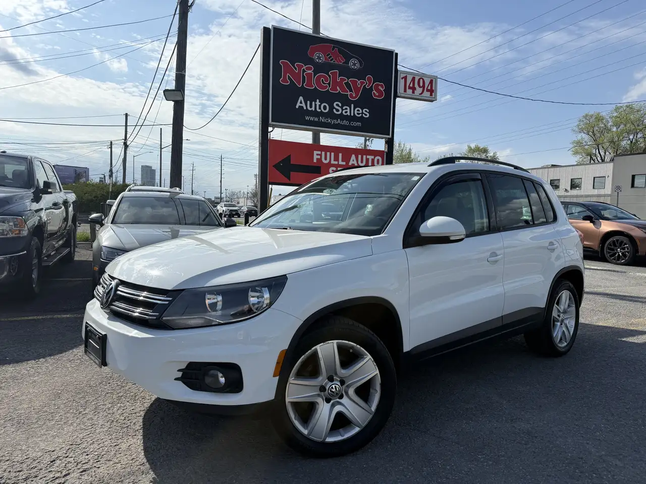 Volkswagen Tiguan снимка Volkswagen Tiguan