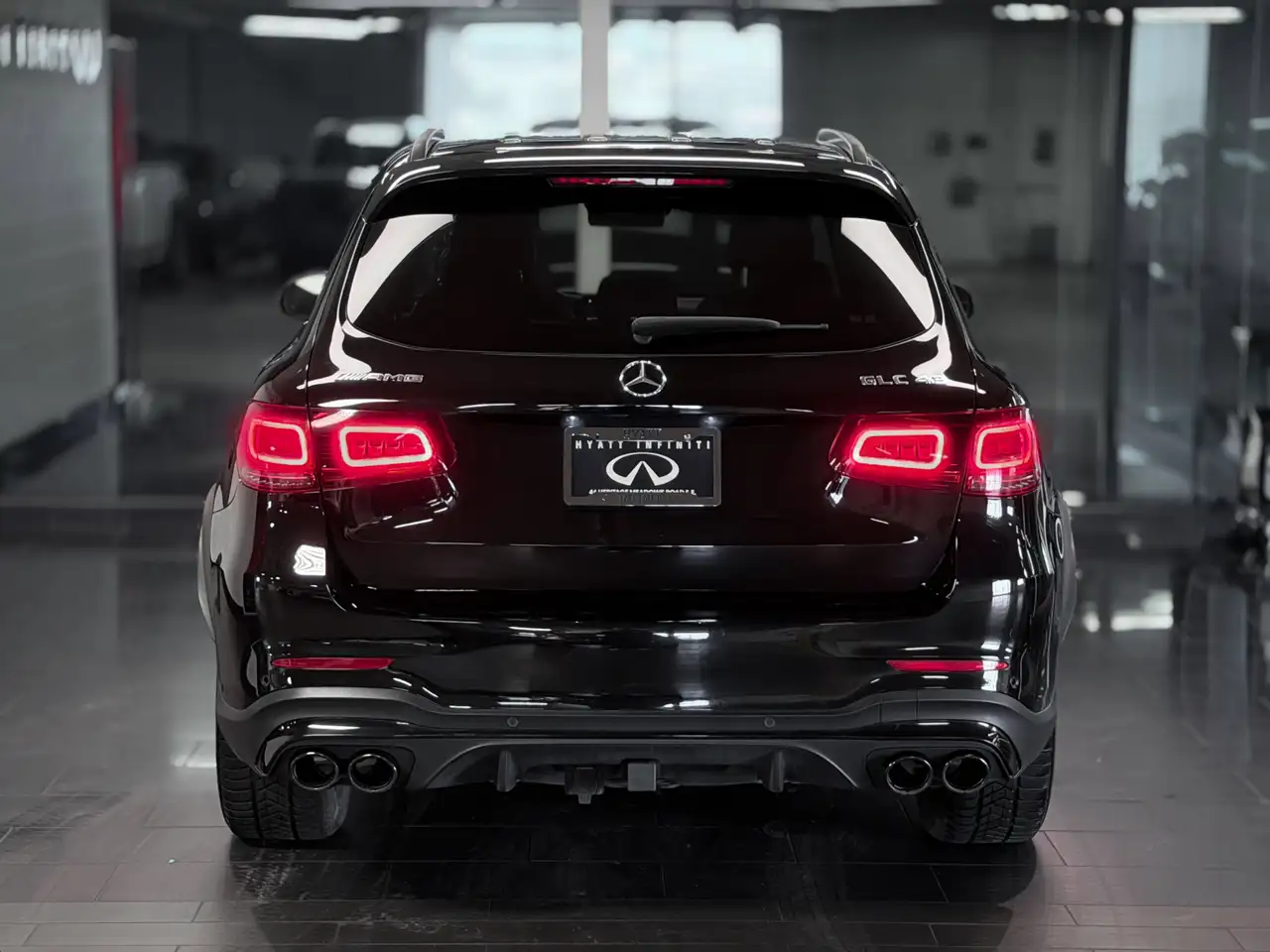 Mercedes-Benz GLC снимка Mercedes-Benz GLC