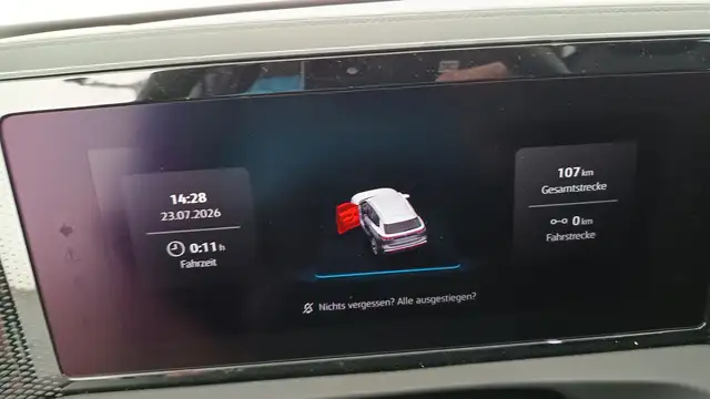 Volkswagen Tiguan view 13