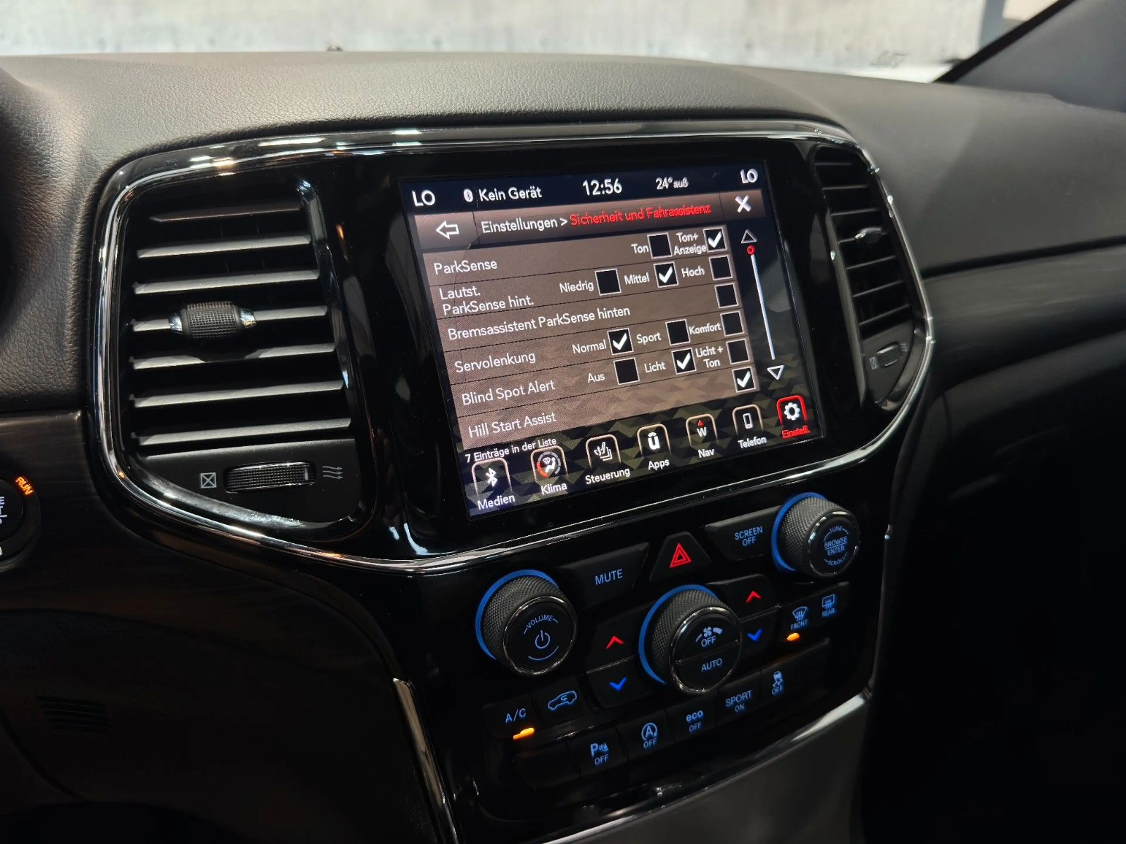 Jeep Grand Cherokee Grand/Cherokee/3.0/CRD/Trailhawk/SCHIEBD/LED/RFK — photo 15