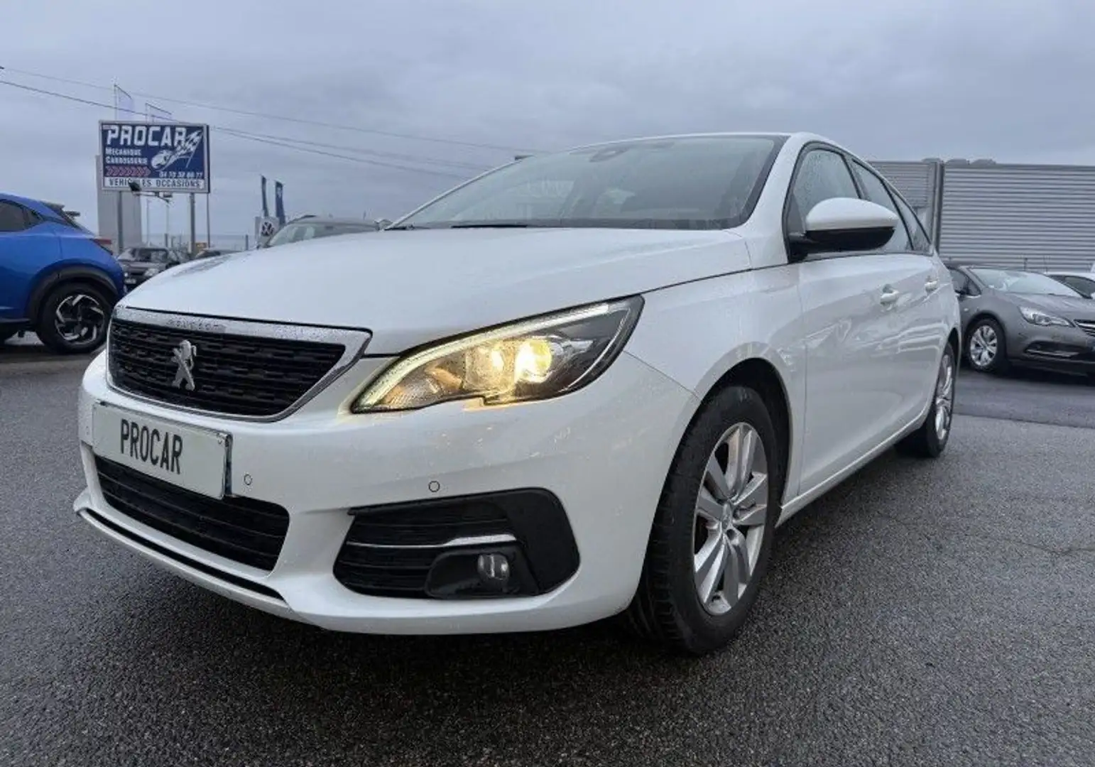 Peugeot 308 1.5 BLUEHDI 130CH S&S ACTIVE BUSINESS EAT6 Blanc - 1