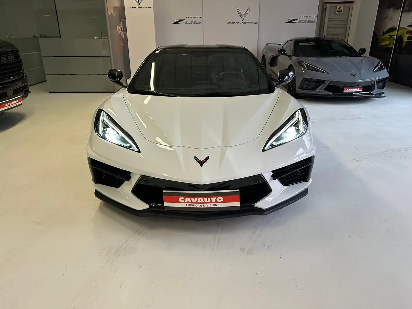 Corvette C8 Corvette C8 Coupe 3LT Bianco - 2