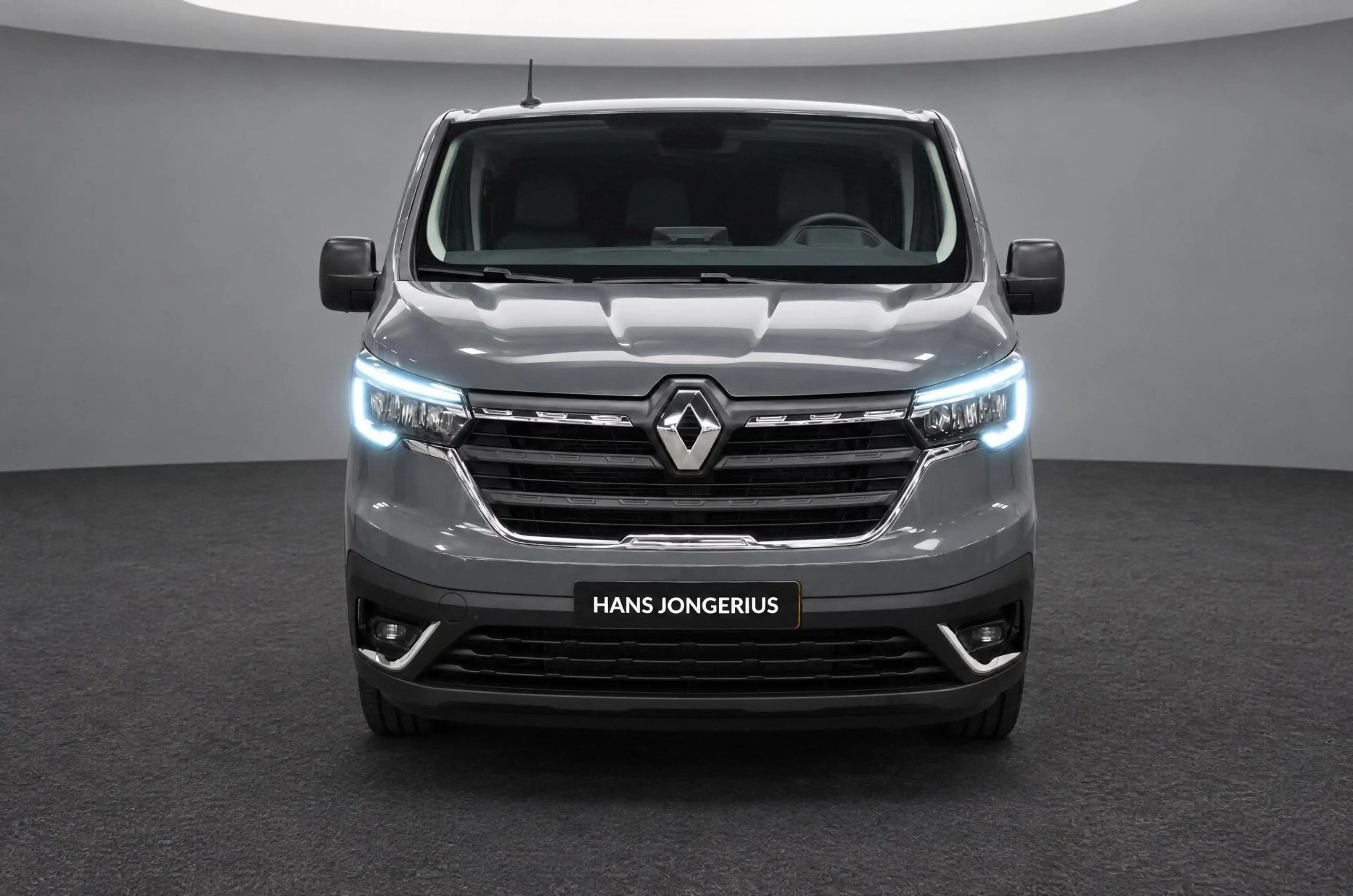 Renault Trafic 2.0 dCi 110 T29 L2H1 DC Comfort | NAVI | AIRCO | C — photo 2
