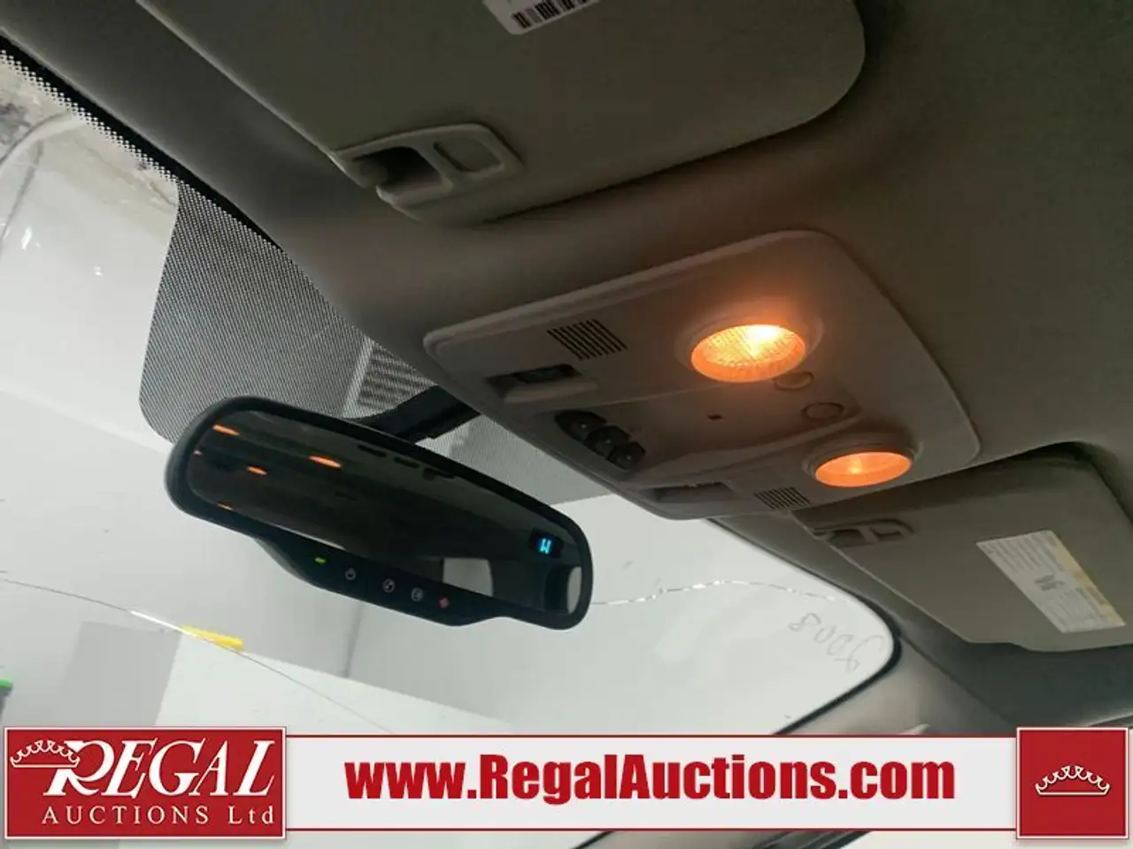 GMC Acadia снимка GMC Acadia