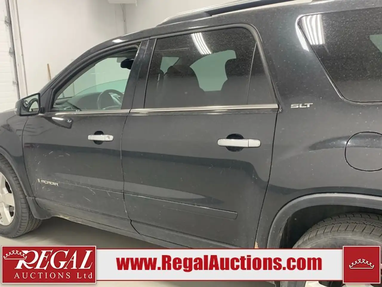 GMC Acadia снимка GMC Acadia