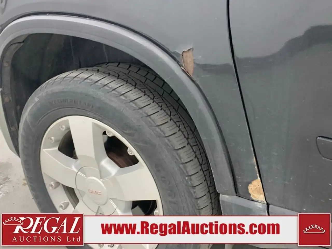 GMC Acadia снимка GMC Acadia