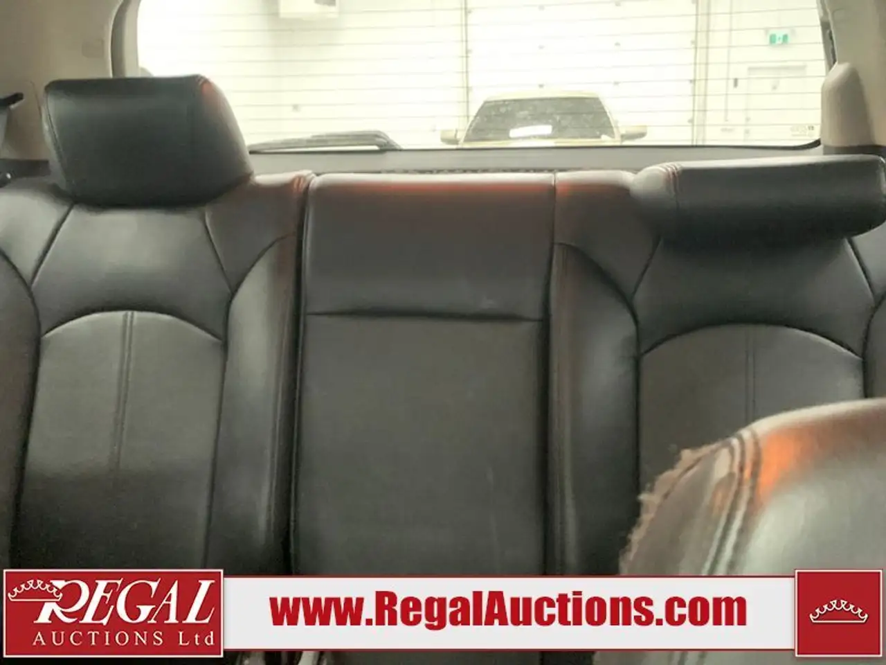 GMC Acadia снимка GMC Acadia