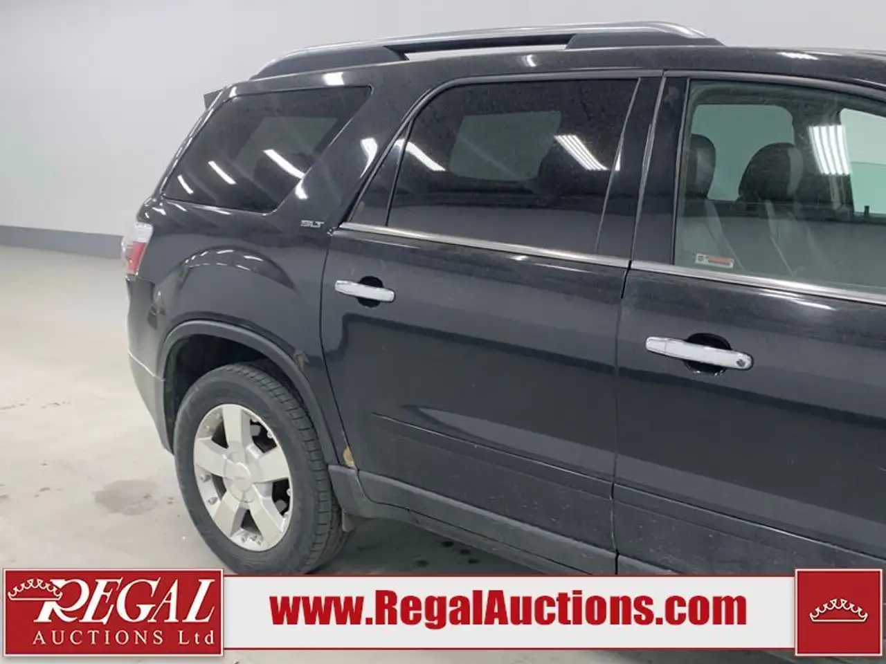 GMC Acadia снимка GMC Acadia