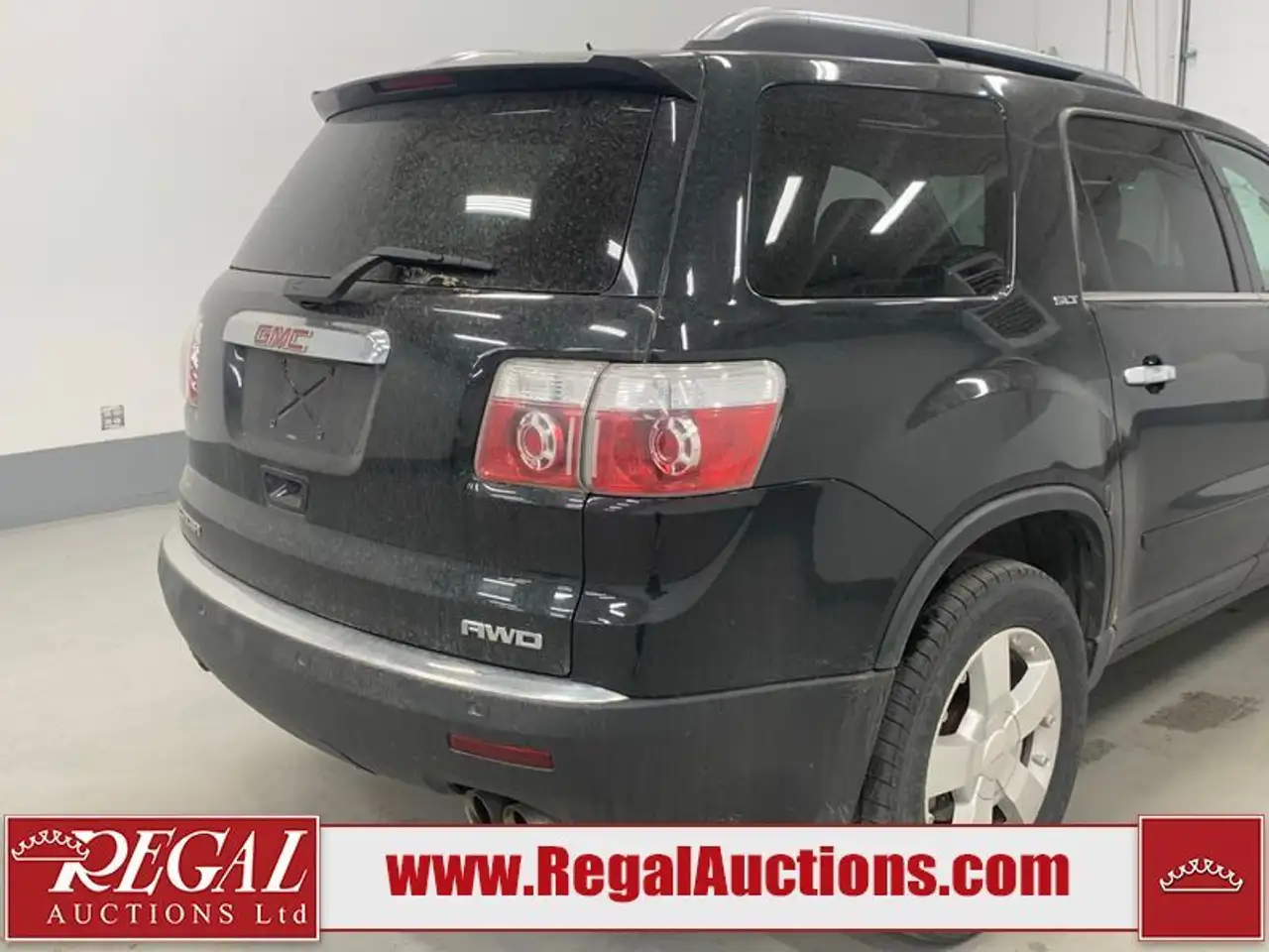 GMC Acadia снимка GMC Acadia