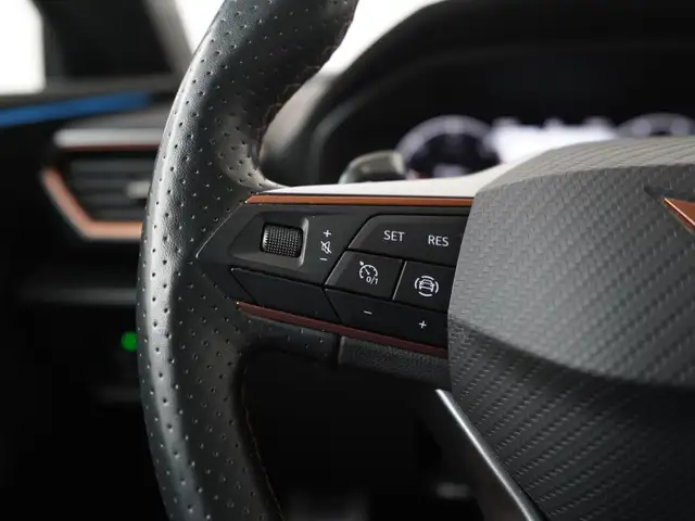 Cupra Leon view 9