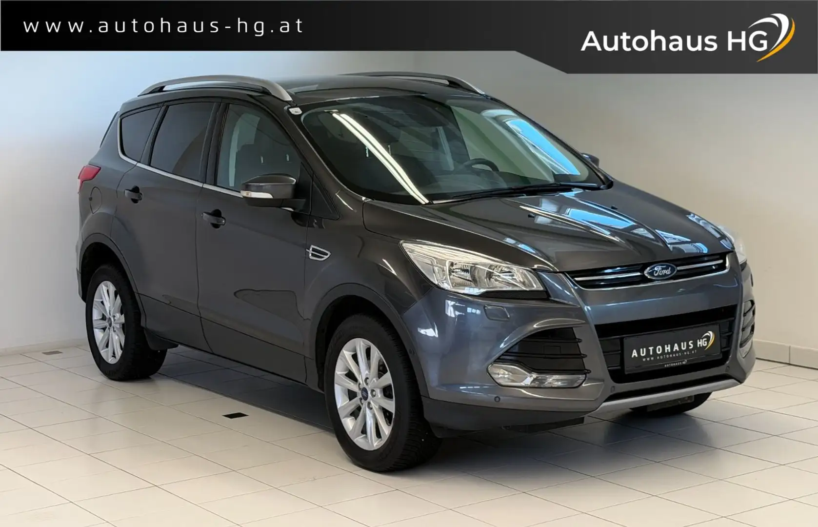Ford Kuga 2.0 TDCi Titanium Grau - 1