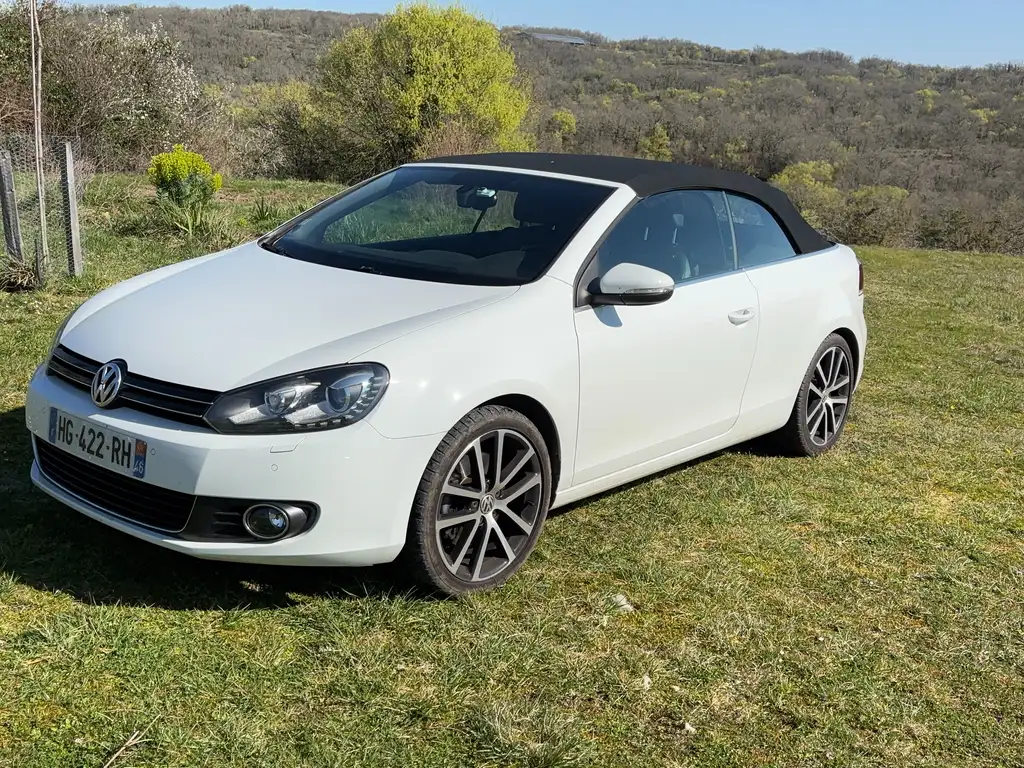 Volkswagen Golf Cabriolet 2012 из Европы — купить под ключ