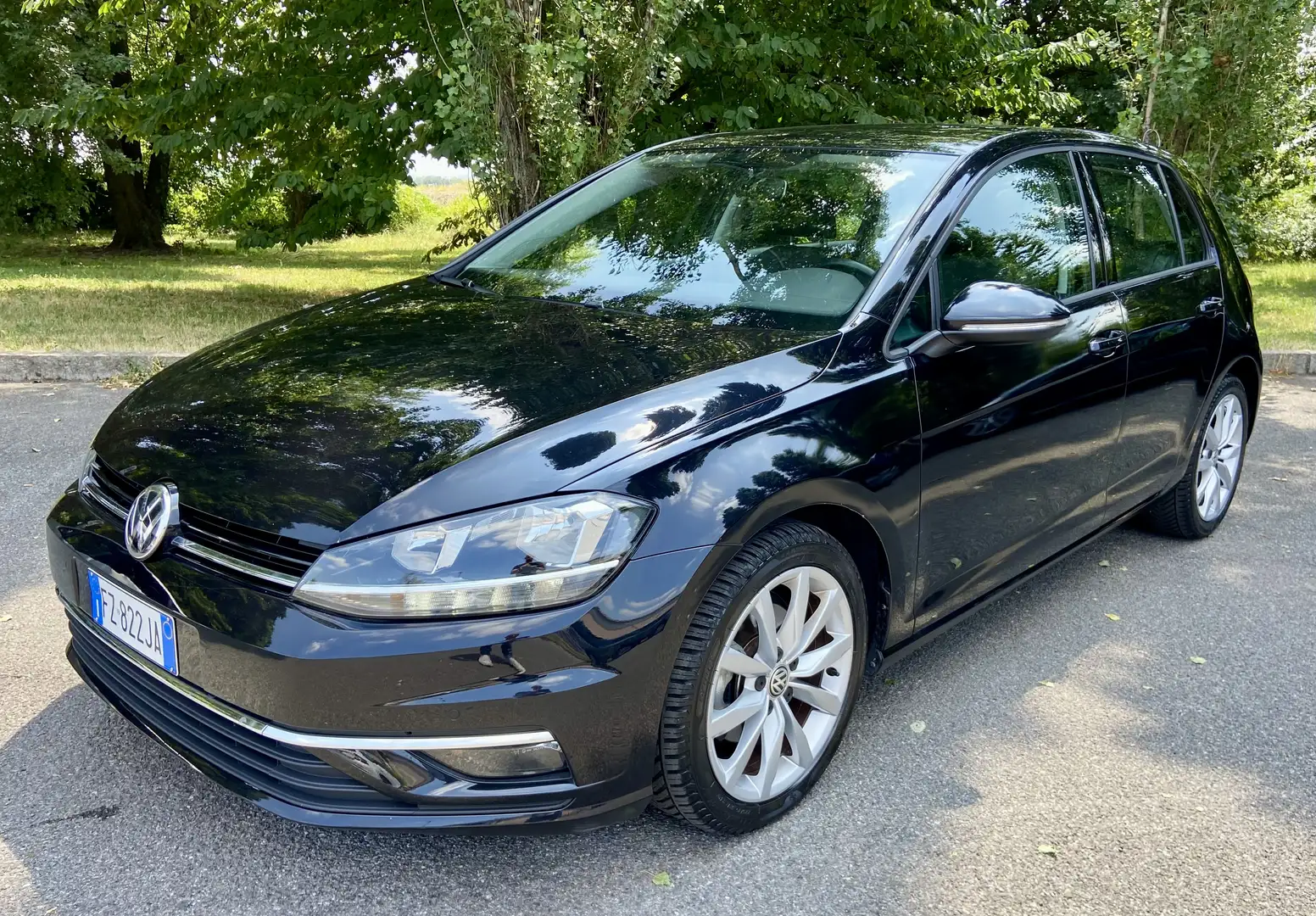 Volkswagen Golf VII 5p 1.6 tdi Executive 115cv Nero - 1