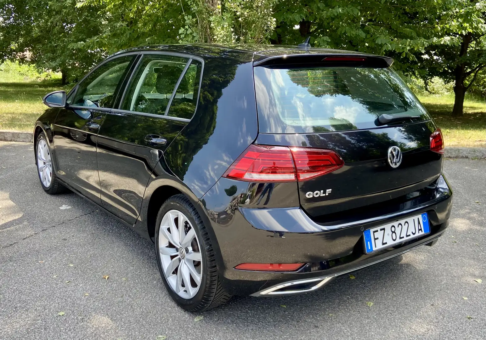 Volkswagen Golf VII 5p 1.6 tdi Executive 115cv Nero - 2